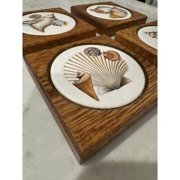 Vintage 4 Piece Sea Shells Wood & Ceramic Inlay Coaster Set Coastal Beach Decor - Picture 4 of 11